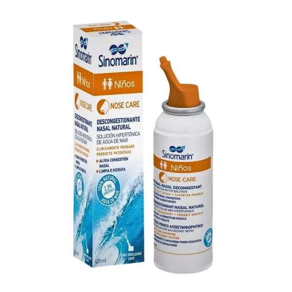 Sinomarin Limpieza Nasal Niños 100ml es un spray nasal formulado para niños con agua de mar 100% natural. Su fórmula isotónica permite una limpieza delicada de las fosas nasales, ayudando a eliminar mucosidad, polvo y alérgenos sin irritar la nariz sensible de los niños. Beneficios principales: Limpieza nasal suave y eficaz para niños. Hidrata y descongestiona las fosas nasales. Elimina mucosidad, polvo y alérgenos. Uso diario seguro. Sin conservantes ni aditivos químicos. Características Tipo de producto: spray nasal infantil. Ingredientes: agua de mar isotónica natural. Uso diario seguro para niños. Hipoalergénico y sin conservantes. Modo de uso Inclinar la cabeza ligeramente hacia adelante. Introducir la boquilla en una fosa nasal. Pulverizar 1-2 veces por fosa nasal, según necesidad. Exhalar suavemente por la nariz. Repetir en la otra fosa nasal. Advertencias Uso exclusivamente nasal. Mantener fuera del alcance de los niños menores de 3 años sin supervisión. Evitar contacto con los ojos. No usar en caso de hipersensibilidad a alguno de los componentes.